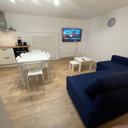 Charmante Maison A Evran Proche Dinan Et St Malo. Bagian luar foto