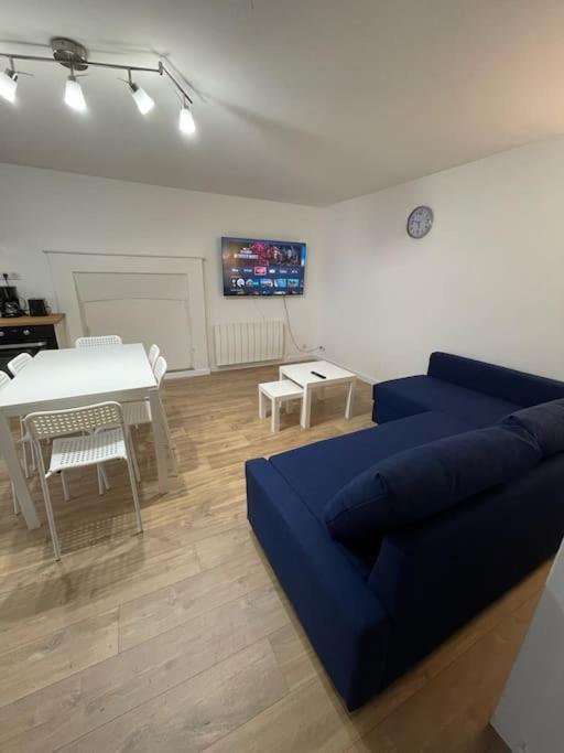 Charmante Maison A Evran Proche Dinan Et St Malo. Bagian luar foto