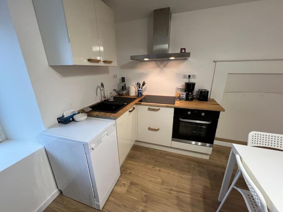 Charmante Maison A Evran Proche Dinan Et St Malo. Bagian luar foto